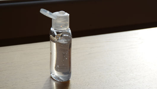 How To Use Lube | Delicto