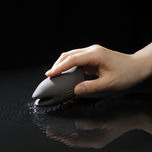 Tenga Iroha + Yoru Renewal Vibrator