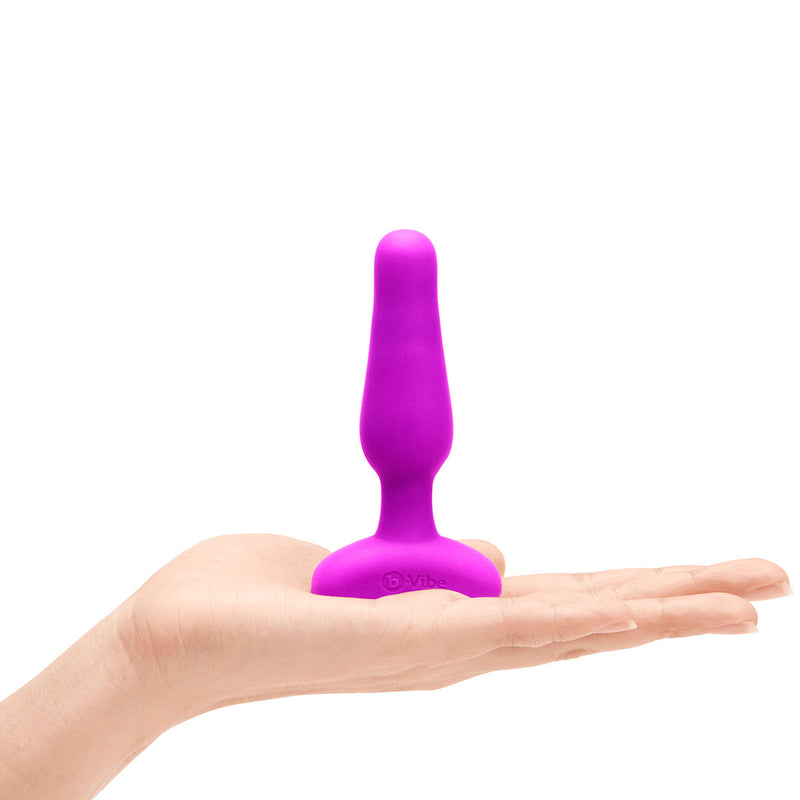 B-Vibe Novice Vibrating Butt Plug