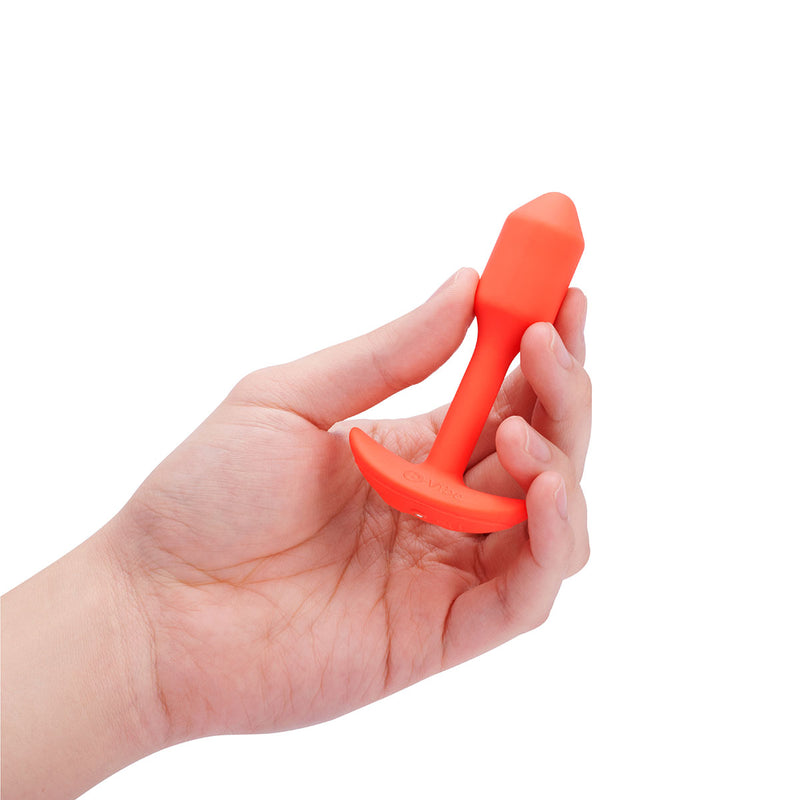 b-Vibe Vibrating Snug Plug 1